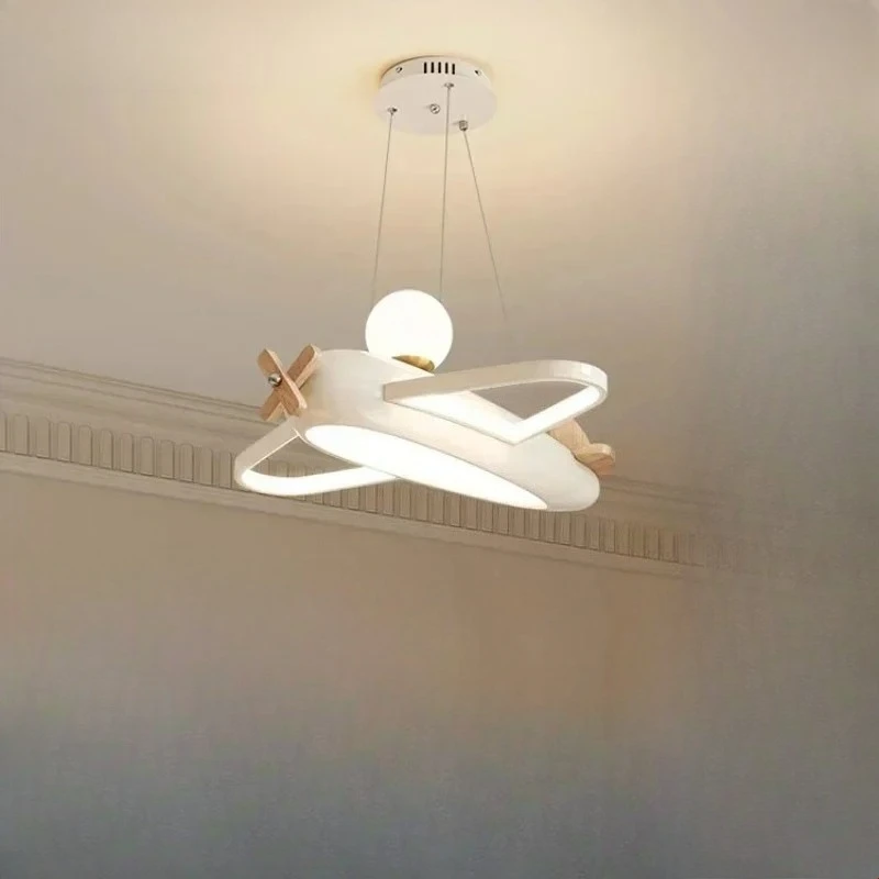 北欧飛行機ランプモダンな子供部屋シャンデリア LED シンプ - Baby Nursery Chandelier のレビューと価格