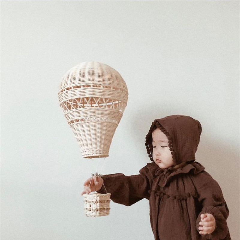熱気球シャンデリア LED 子供部屋籐クラフト手作りランプ赤 - Baby Nursery Chandelier のレビューと価格