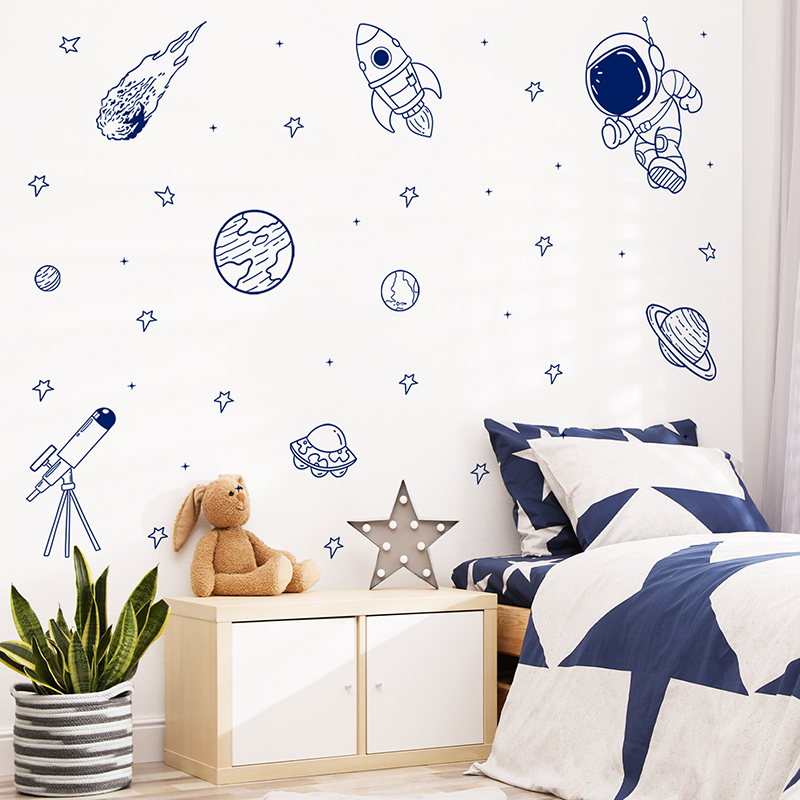 漫画宇宙宇宙飛行士惑星ロケットウォールステッカー自己粘着子供 - Baby Nursery Decor Boy のレビューと価格