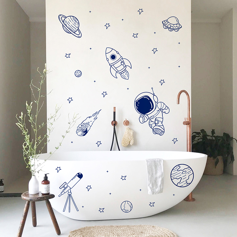 漫画宇宙宇宙飛行士惑星ロケットウォールステッカー自己粘着子供 - Baby Nursery Decor Boy のレビューと価格